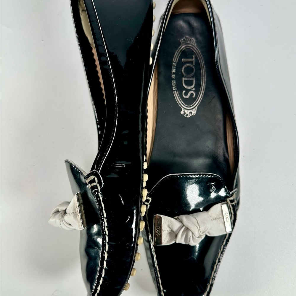 Tod's Women's Bilbao Black Patent
Leather Loafers - Picture 3 of 10